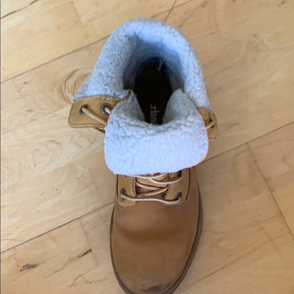 Timberlands - Picture 2 of 7